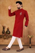 Maroon Cotton Blend Regular Fit Men's Kurta Pyjama Set ( Pack of 1 ) - Image 3