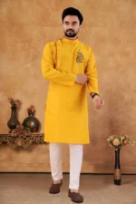 Mustard Cotton Blend Regular Fit Men's Kurta Pyjama Set ( Pack of 1 )