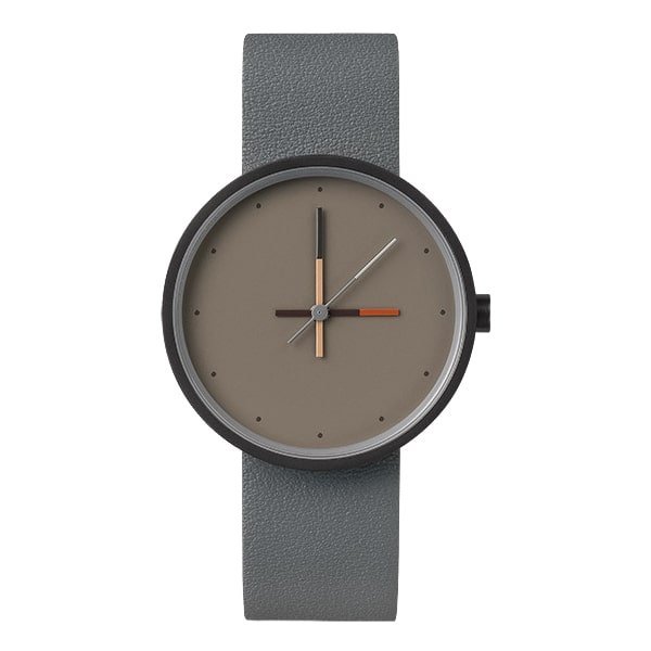 watches-product-10.jpg Classic wooden chair - Image 1